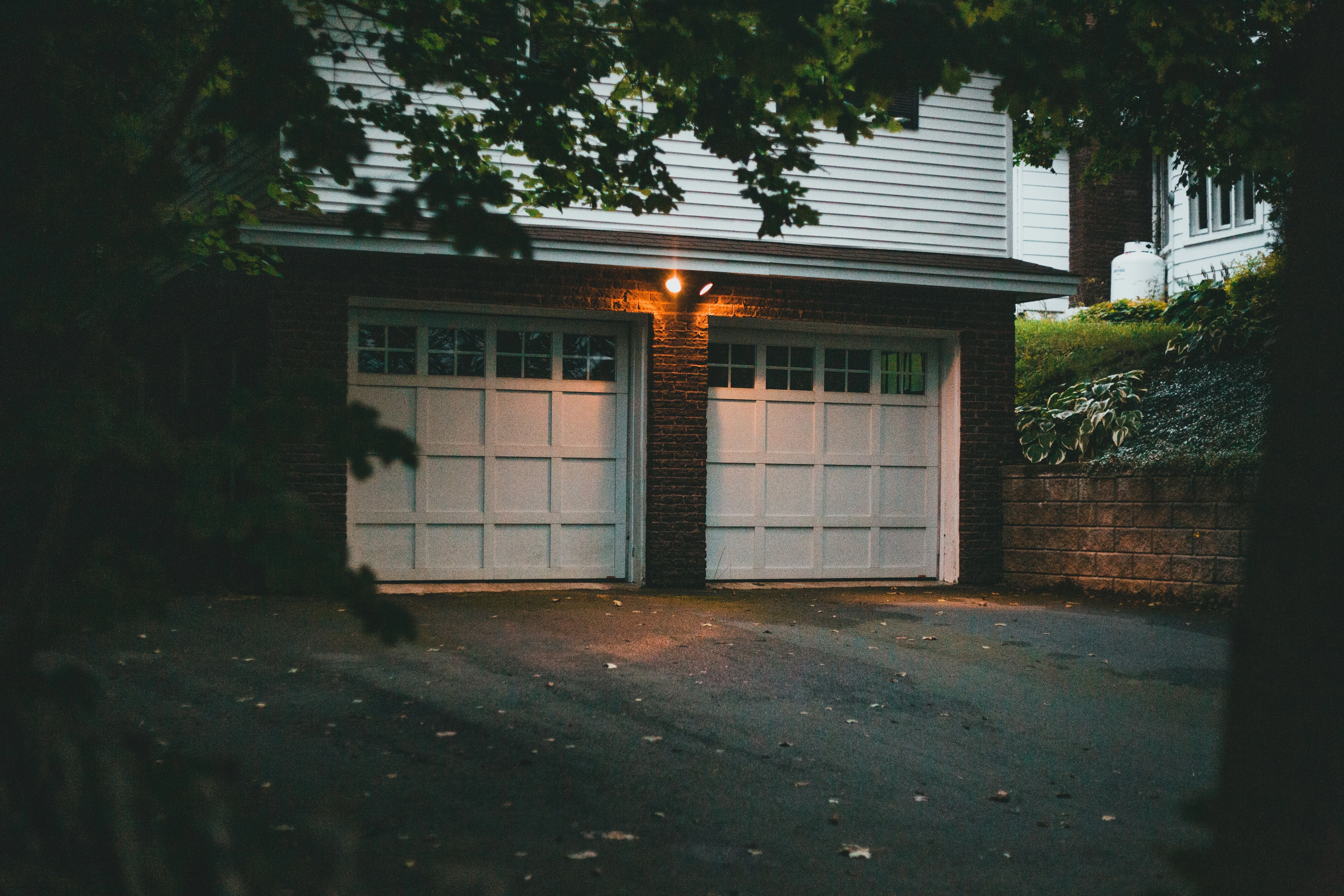 Residential garage door in Huntington Beach